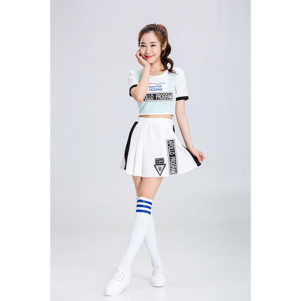 Twice風 グループチアリーディング衣装 バー パフォーマンス服 チアコスチューム ダンスパフォーマンス